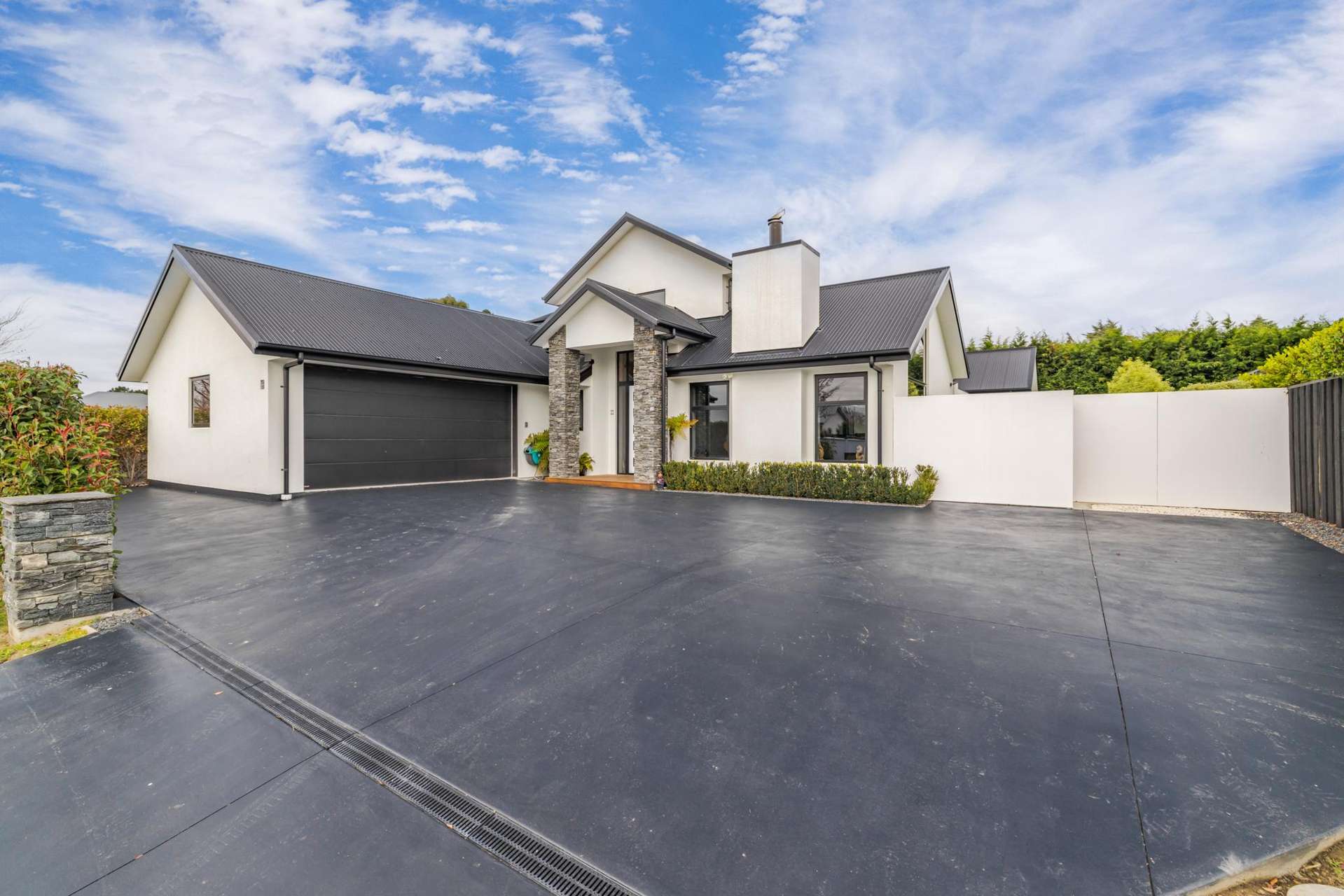 27 Carnaveron Drive Lincoln_0