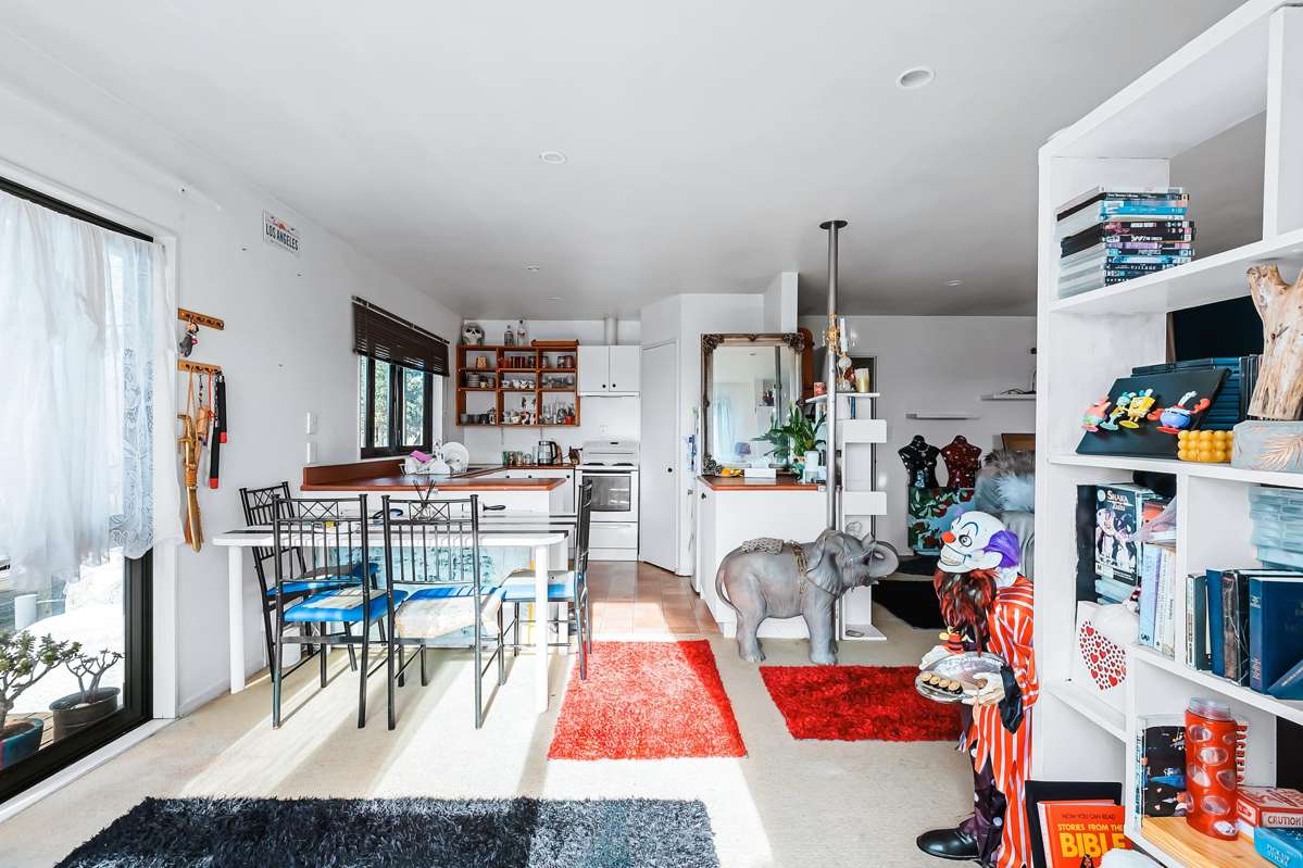 2/202 Taharepa Road_1