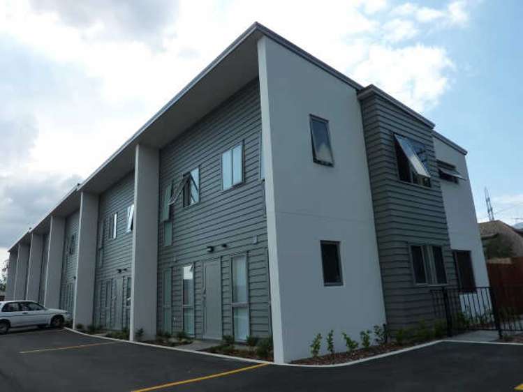 4A/181 Knighton Road_0