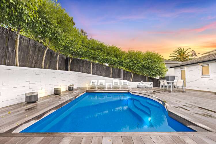 54 Maxwelton Drive Mairangi Bay_23