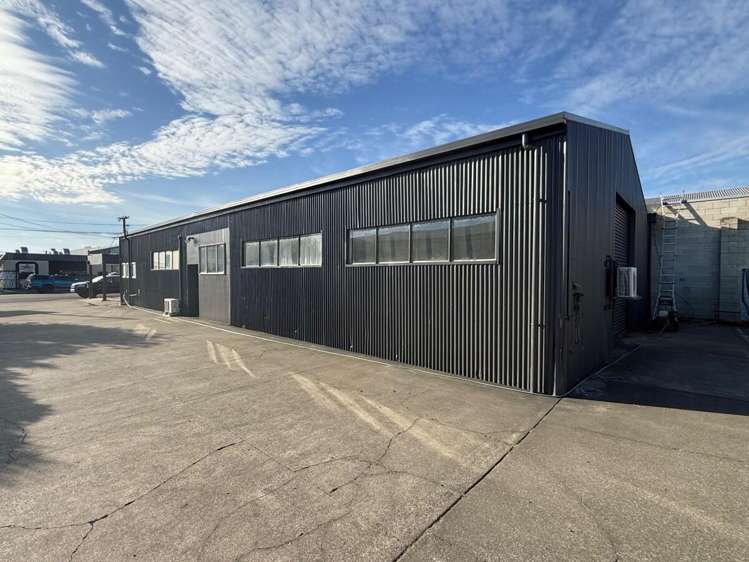 2 Lipton Street Onekawa_1