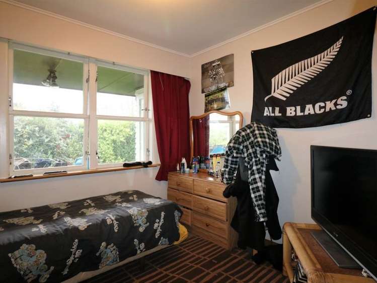 134 Broadway Carterton_7