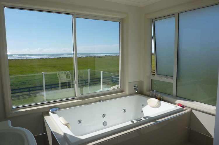 12 Elley Drive Carters Beach_11