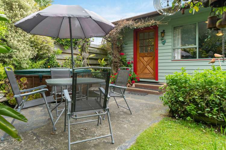 2/165 Tasman Street Nelson City_1