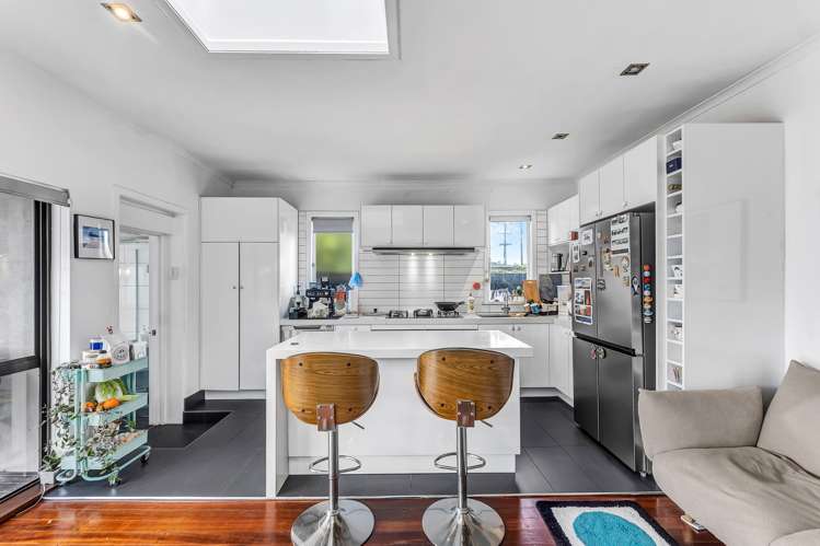 84 Eversleigh Road Belmont_14