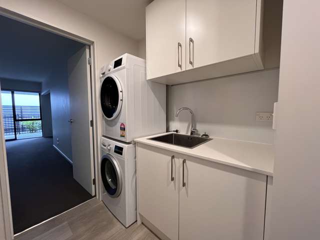 1/142 Leinster Road Merivale_2