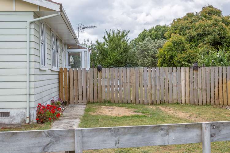 77 Iorns Street Masterton_20