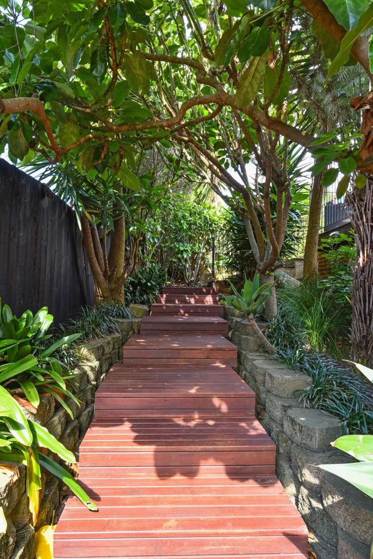 9 Flora Place Wattle Downs_8