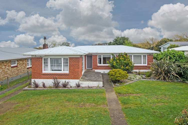 26 Russell Avenue Pukekohe_2