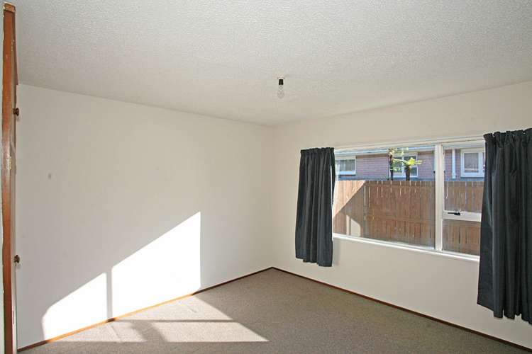 2/181 Springs Road Hornby_8