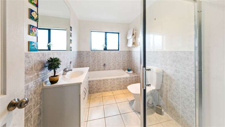 31 Bellville Drive Clendon Park_5