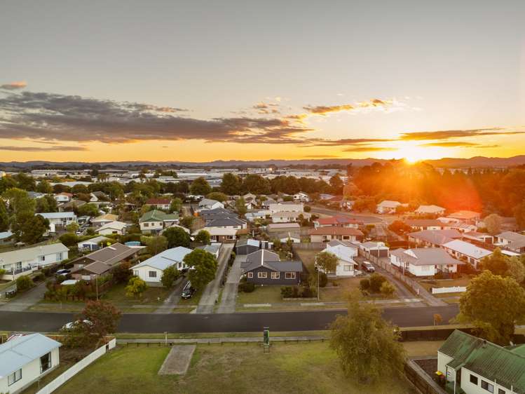 17 Taksan Place Pukete_20