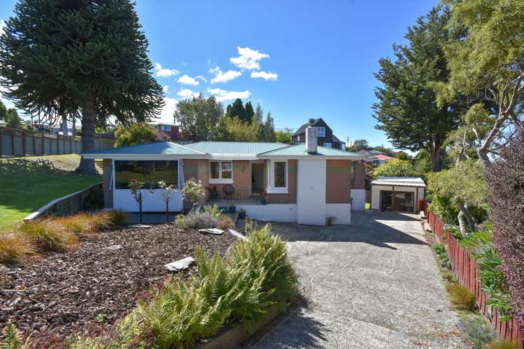 6 Gilkison Street Halfway Bush_16