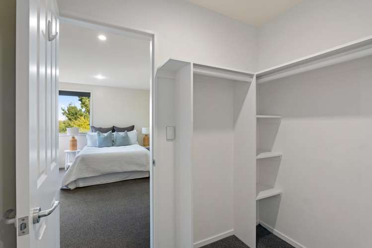 18 Henley Green Northwood_11