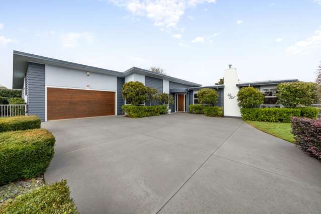 Stunning! Super Private! Lush & Spacious!