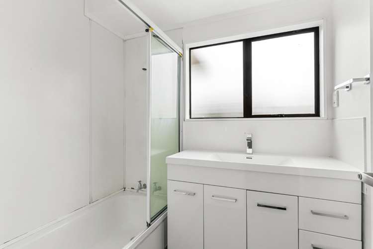 208D Shirley Road 10695_12