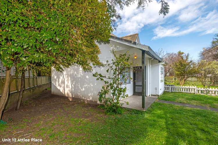 12 and 13 Attlee Place Gisborne_11