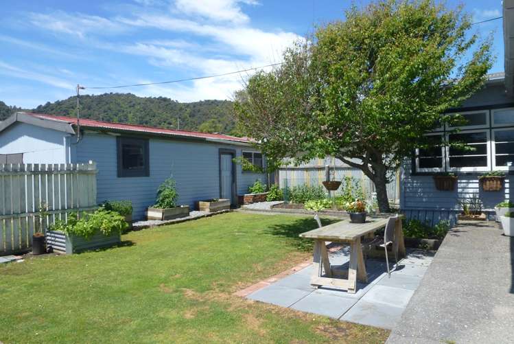 65 Bright Street Cobden_18