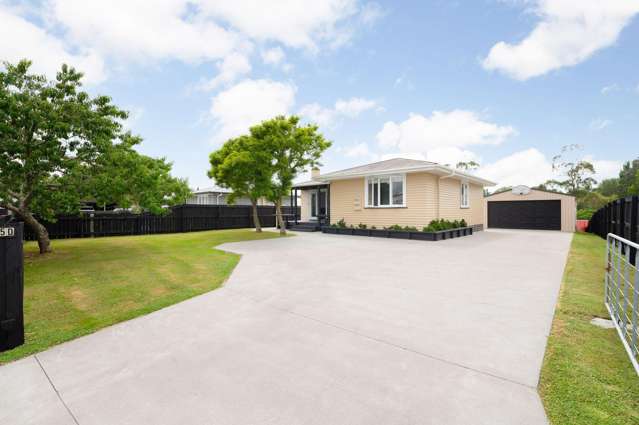 Move-In Ready on a Generous 1064m2 Section