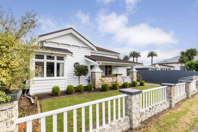 That Verandah - A Character Worth Discovering