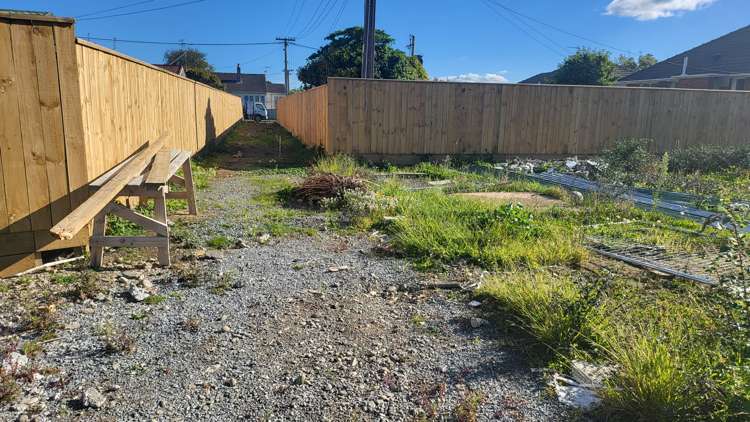 1274 High Street Taita_5