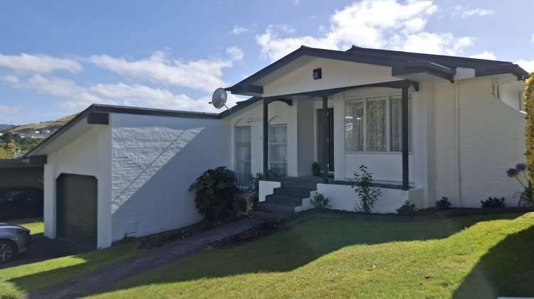 5 Caesars Place Churton Park_16