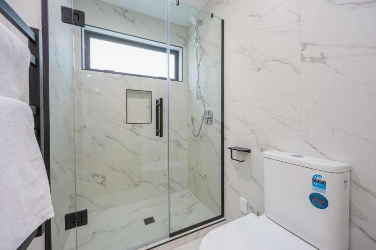 3/9 Catalina Crescent Forrest Hill_10