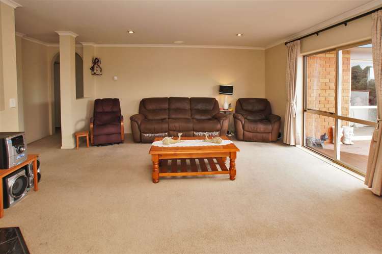 185 Thomas Road Rototuna North_7