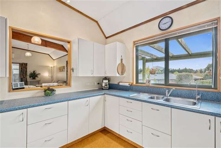 96 Mount Iron Drive Wanaka_3