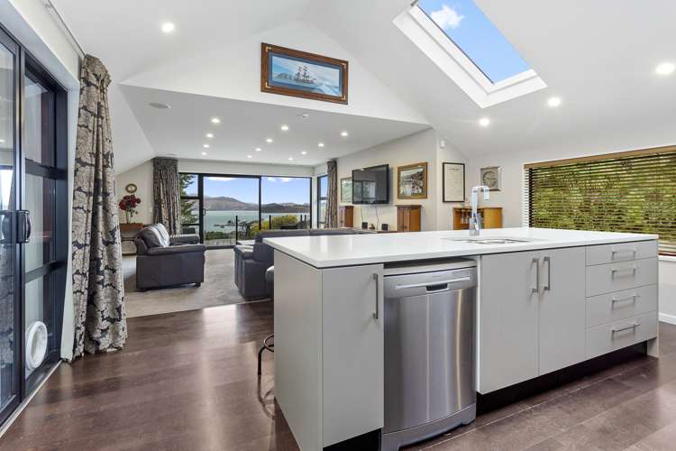 54 Dublin Street Lyttelton_10