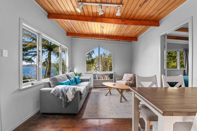 35 Spencer Road Lake Tarawera_19