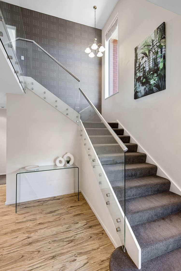 6 Longspur Avenue Wigram_13