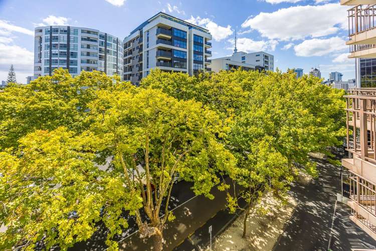 4C/100 Greys Avenue Auckland Central_11