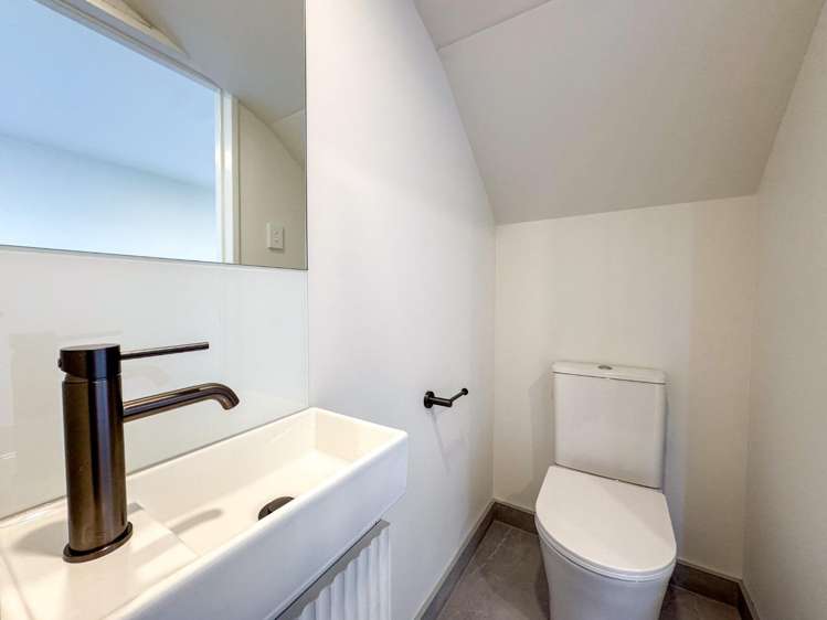 7/16 Molley Green Place 10044_7