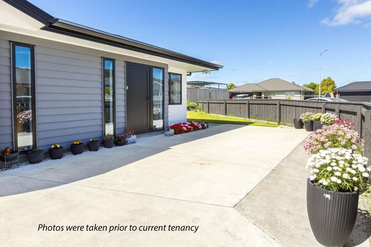 5 Poulson Grove Trentham_21