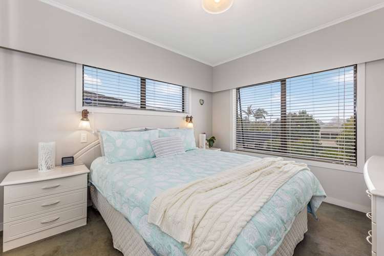 77 Clark Road Pahurehure_10