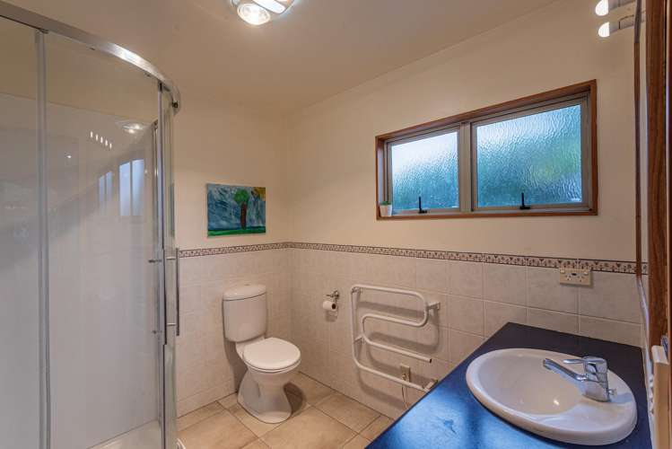 6 Scarborough Lane Te Kamo_14