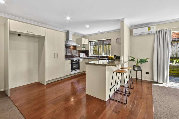 20 Clark Road Pahurehure_11