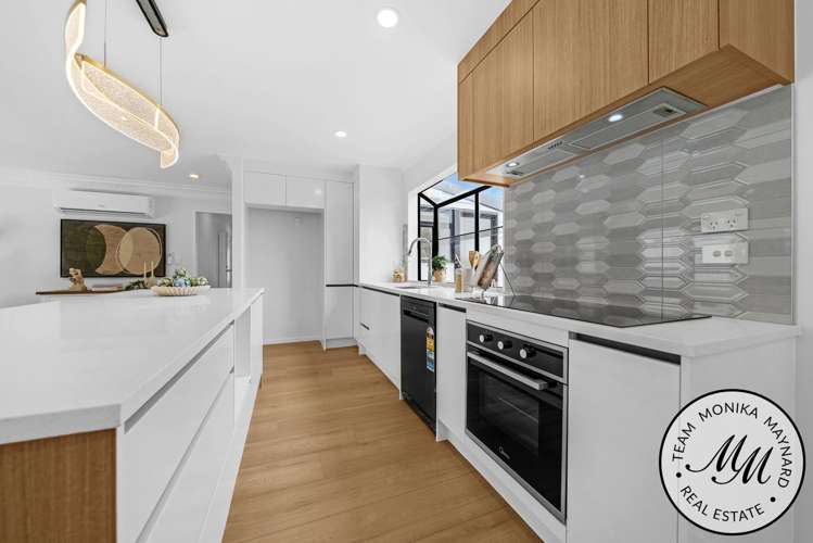 11 Idesia Place Totara Heights_6