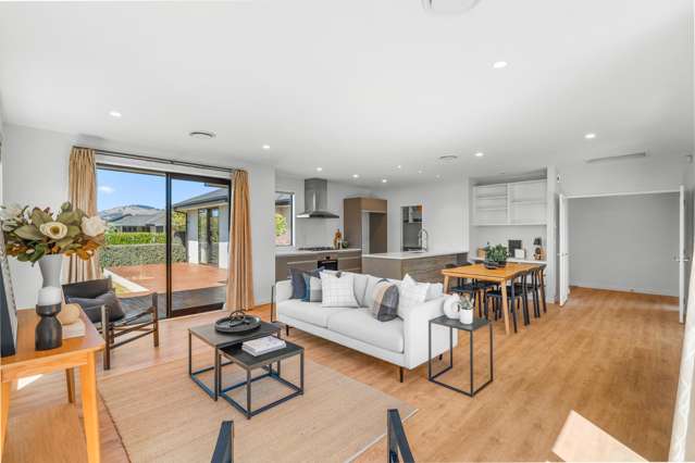 10 Euphrasie Drive Aidanfield_1