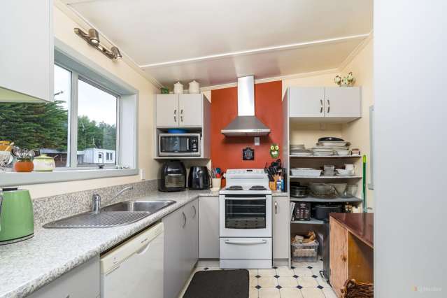 13 Queens Terrace Waimate_2