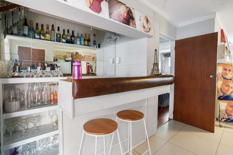 75 Gossamer Drive Pakuranga Heights_10