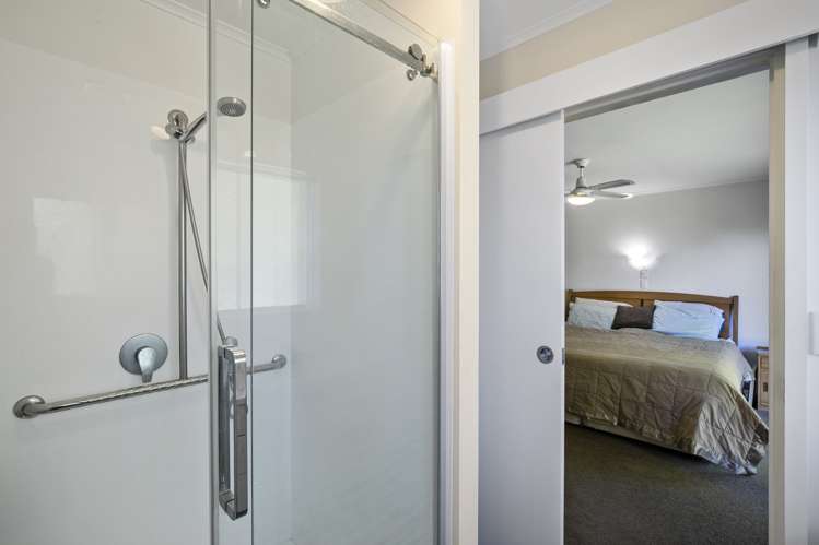 156 Wellington Street Pukekohe_11