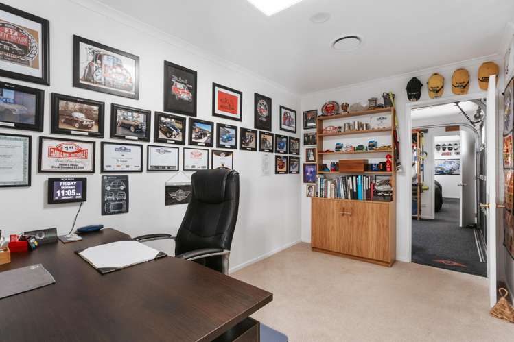 69 Athfield Drive Bethlehem_21