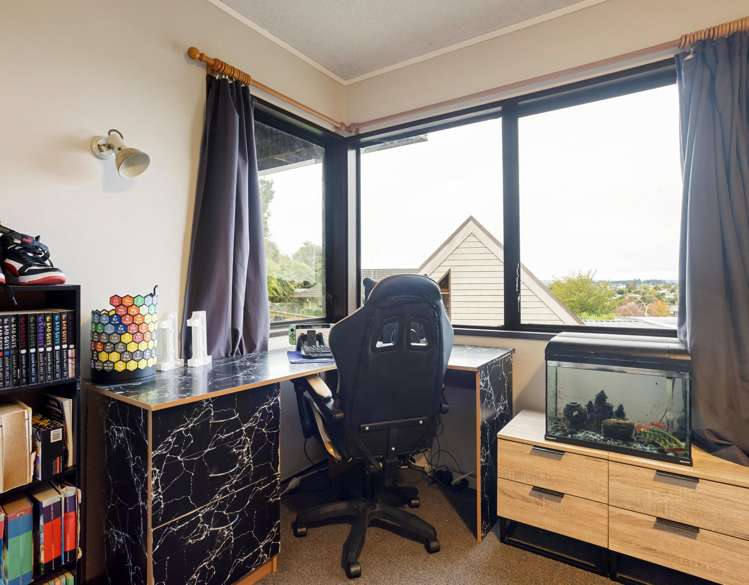 9 Stirling Place Dinsdale_16