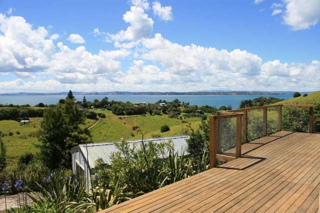 51 Ocean View Crescent Rakino Island_1