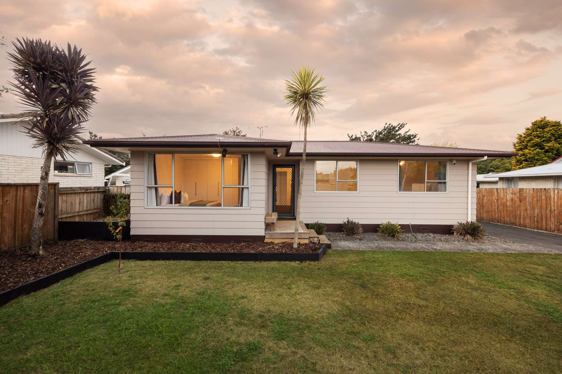 46 Elmwood Crescent Pukete_0