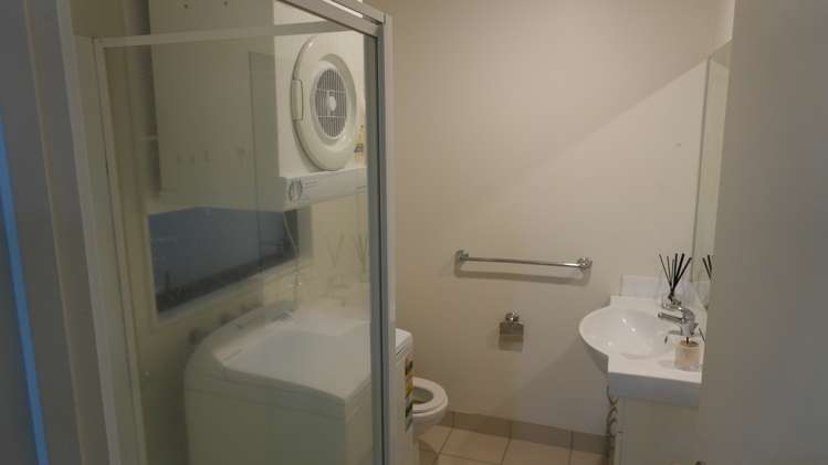 D502/176 Broadway Newmarket_5