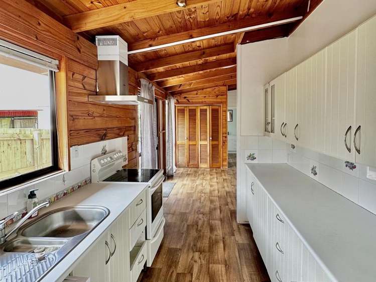 105 Eskdale Road Birkdale_5