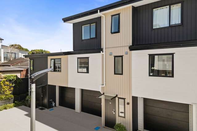 Brand New  Freehold  Lock-Up-and-Leave Living